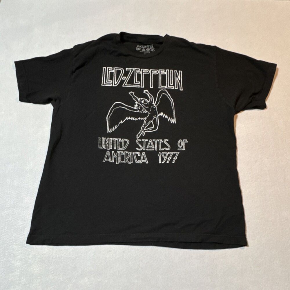 Led Zeppelin Men's T-Shirt Size XL Graphic Print Short Sleeve Black